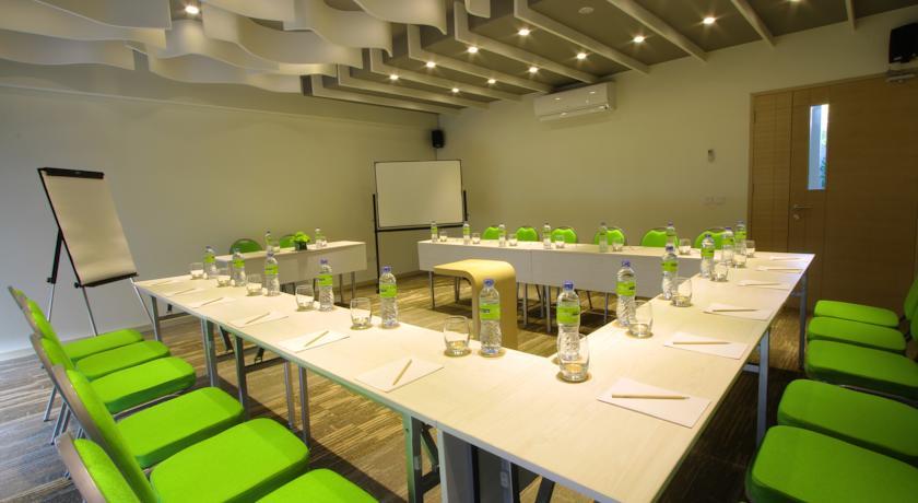 Maxonehotels At Bukit Jimbaran Buitenkant foto