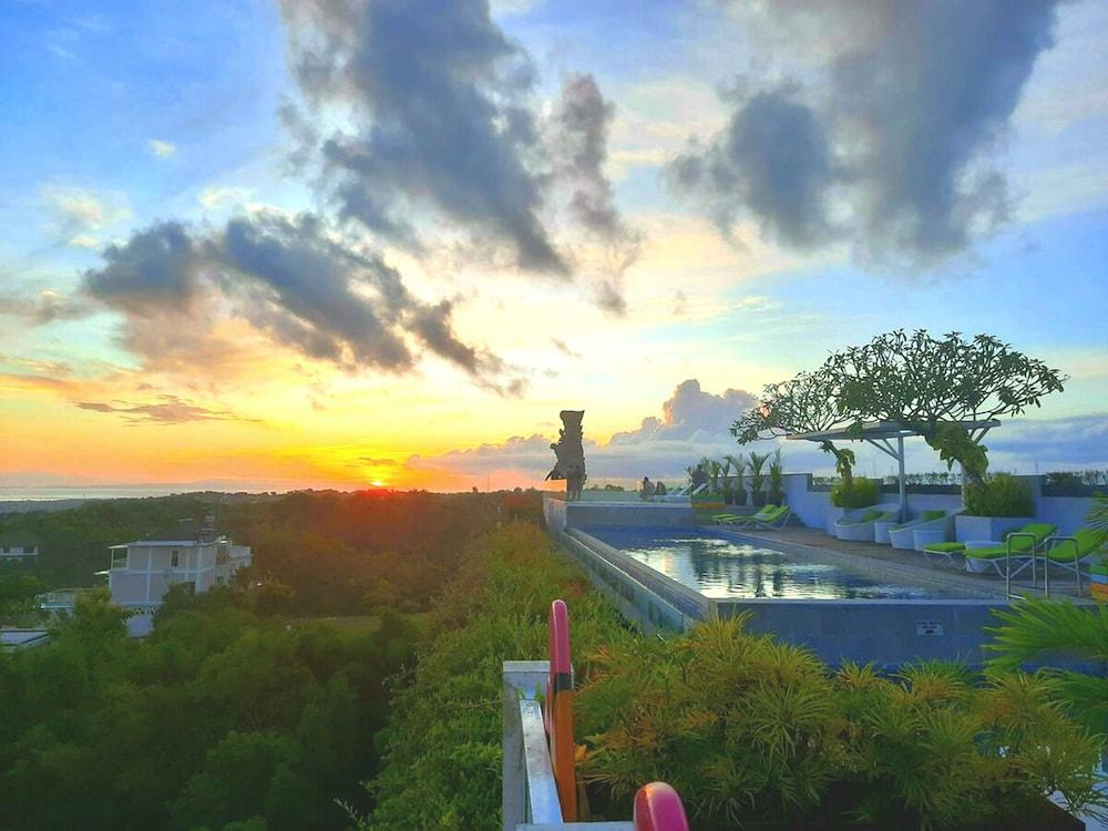 Maxonehotels At Bukit Jimbaran Buitenkant foto